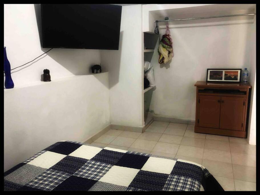 Departamento amueblado céntrico, muy confortable, accesible y con AA Bacalar Extérieur photo